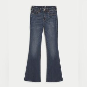 Hollister - Mid-Rise Dark Wash Boot Cut Jeans - Brand New w/ Tags - Size: 2R/3R